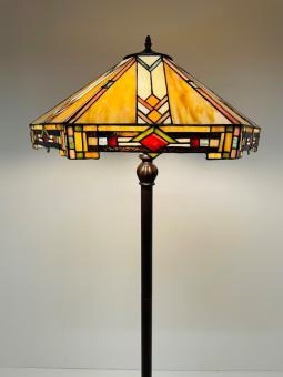 Tiffany vloerlamp Wyber Rich